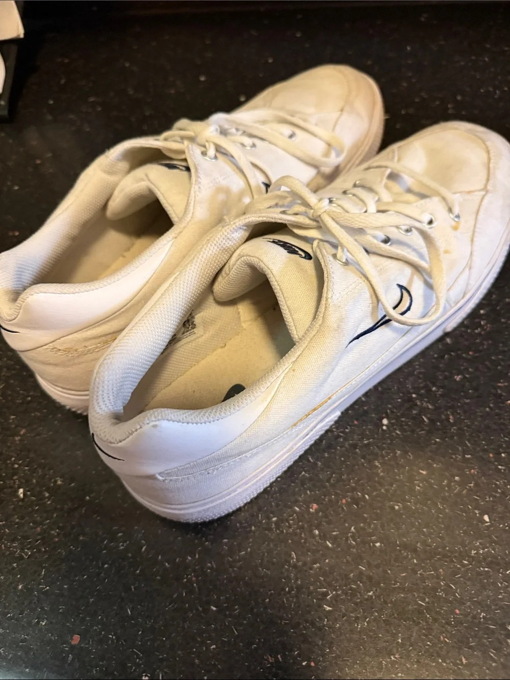Nike casual low